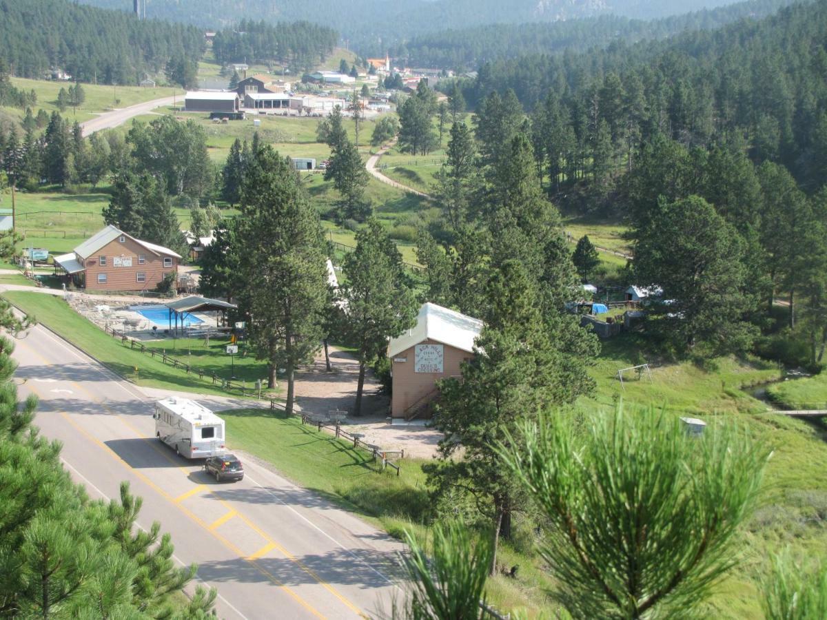 Black Hills Cabins At Quail'S Crossing ヒル・シティ エクステリア 写真